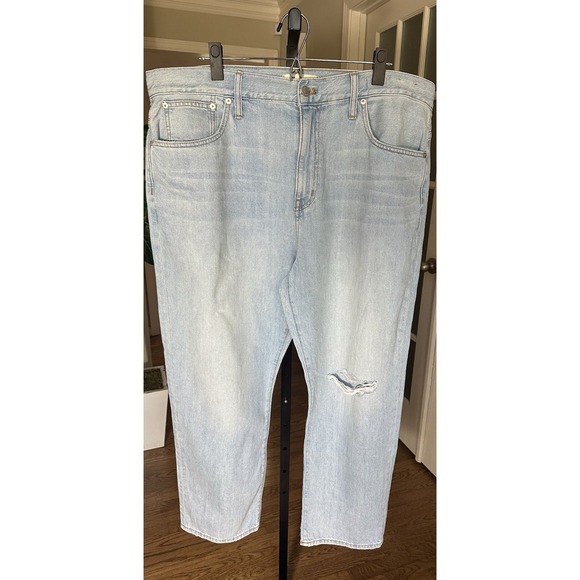 Madewell 90s Straight Crop Jeans Women's Size 33 Light Wash Distressed Denim - Picture 3 of 10